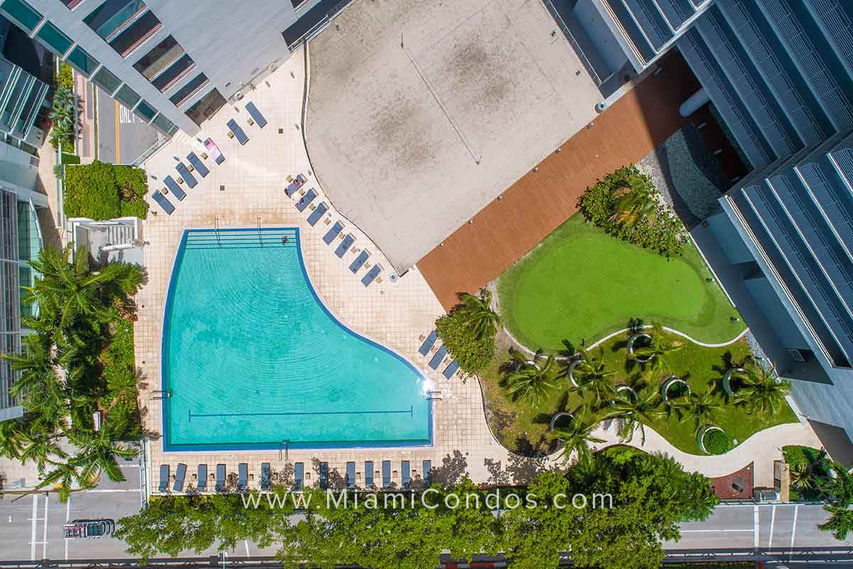 Marina Blue Condos in Downtown Miami Amenity Deck