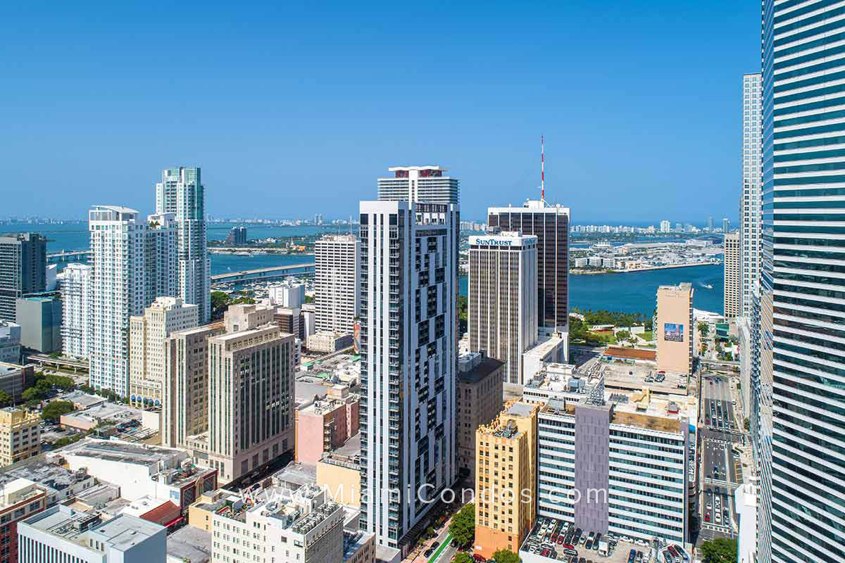 Centro Condo Tower in Downtown Miami