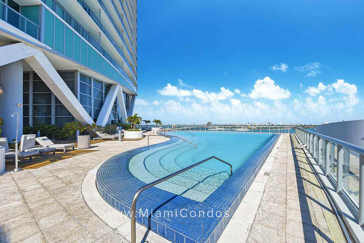 Marina Blue Condos in Downtown Miami Sunrise Pool