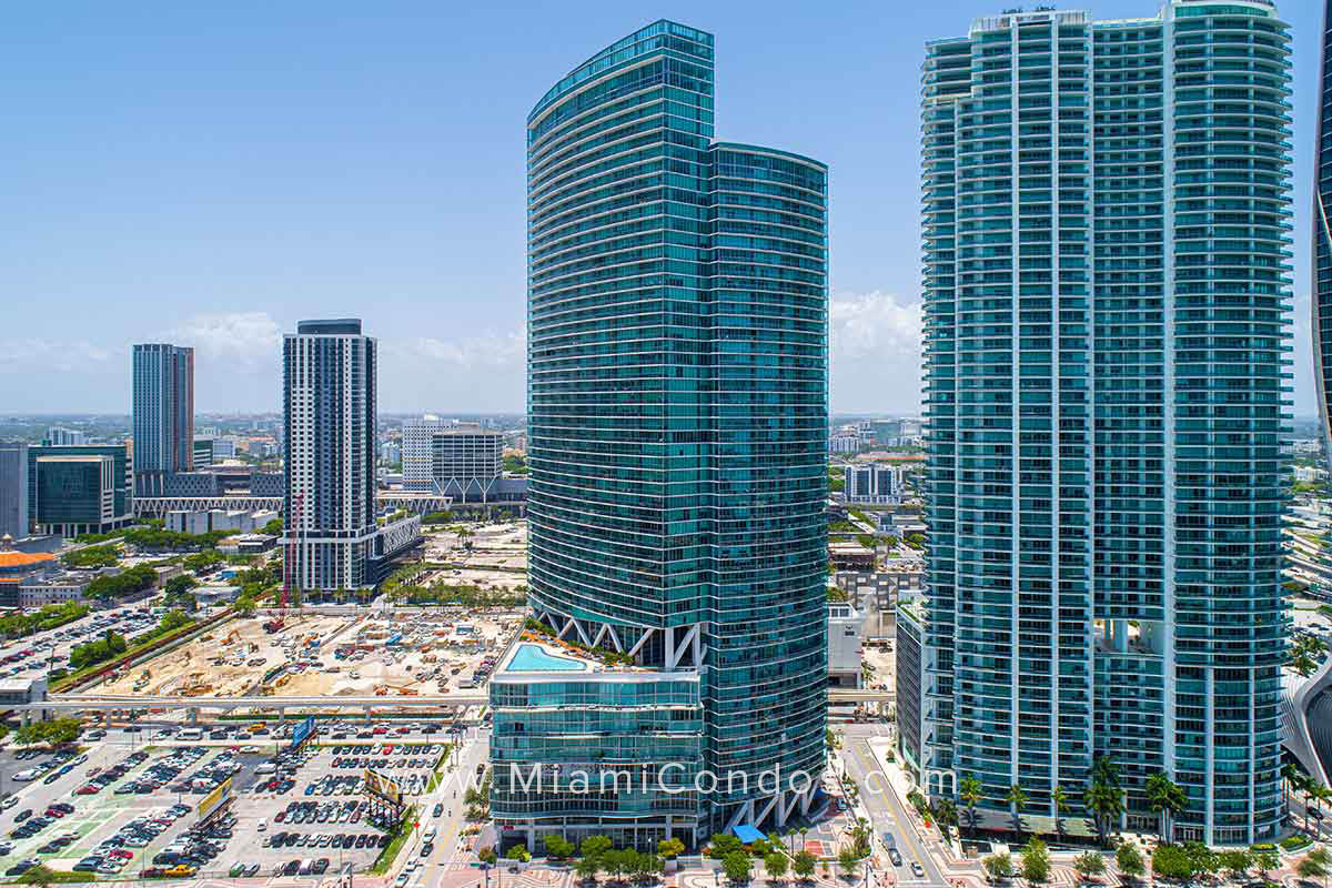 Marina Blue Condo Tower in Downtown Miami