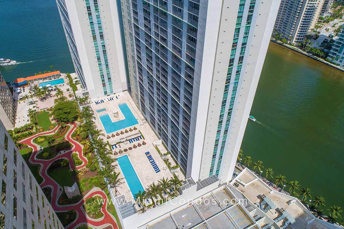 One Miami Condos in Downtown Miami Pool Deck
