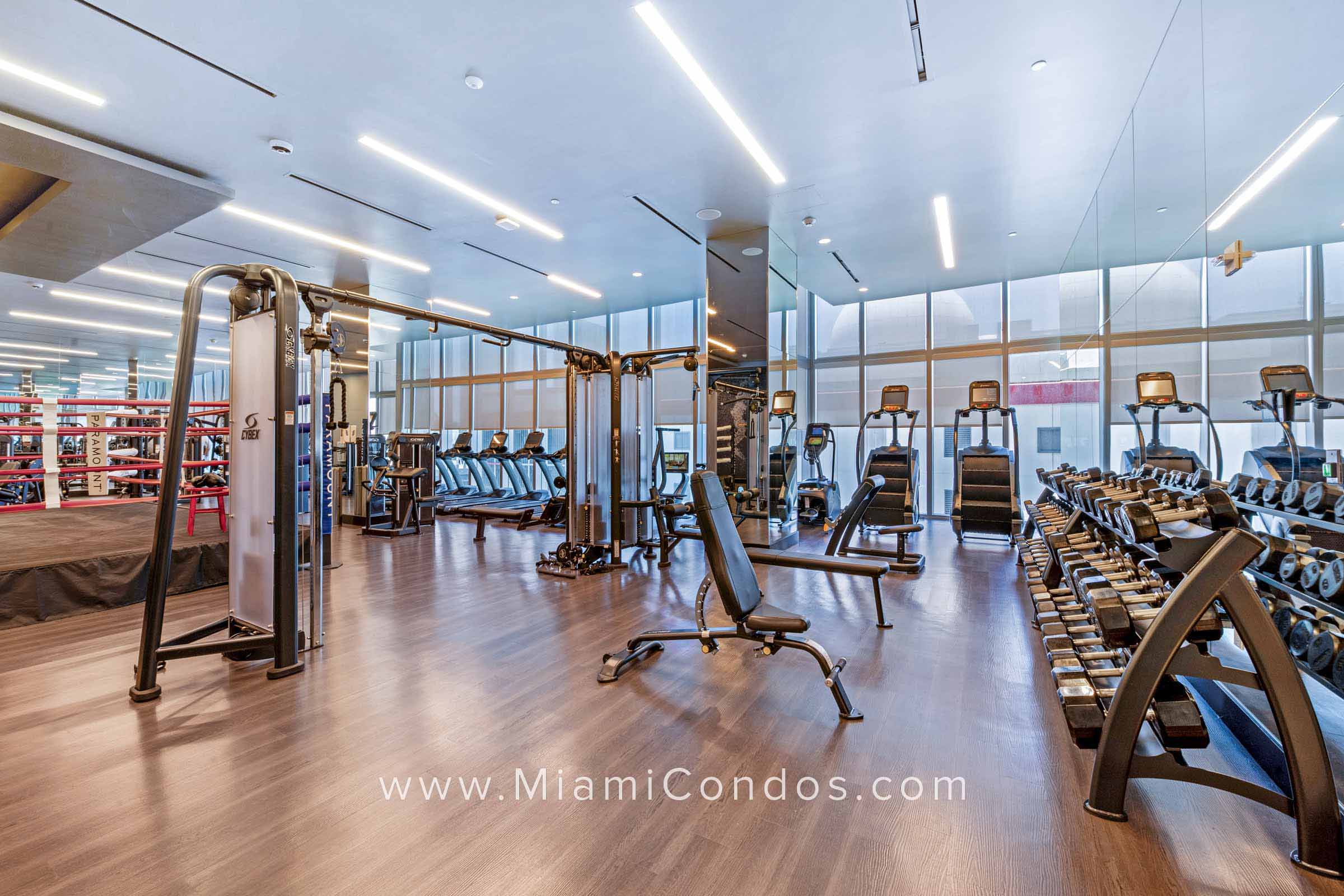 Paramount Miami Worldcenter Gym