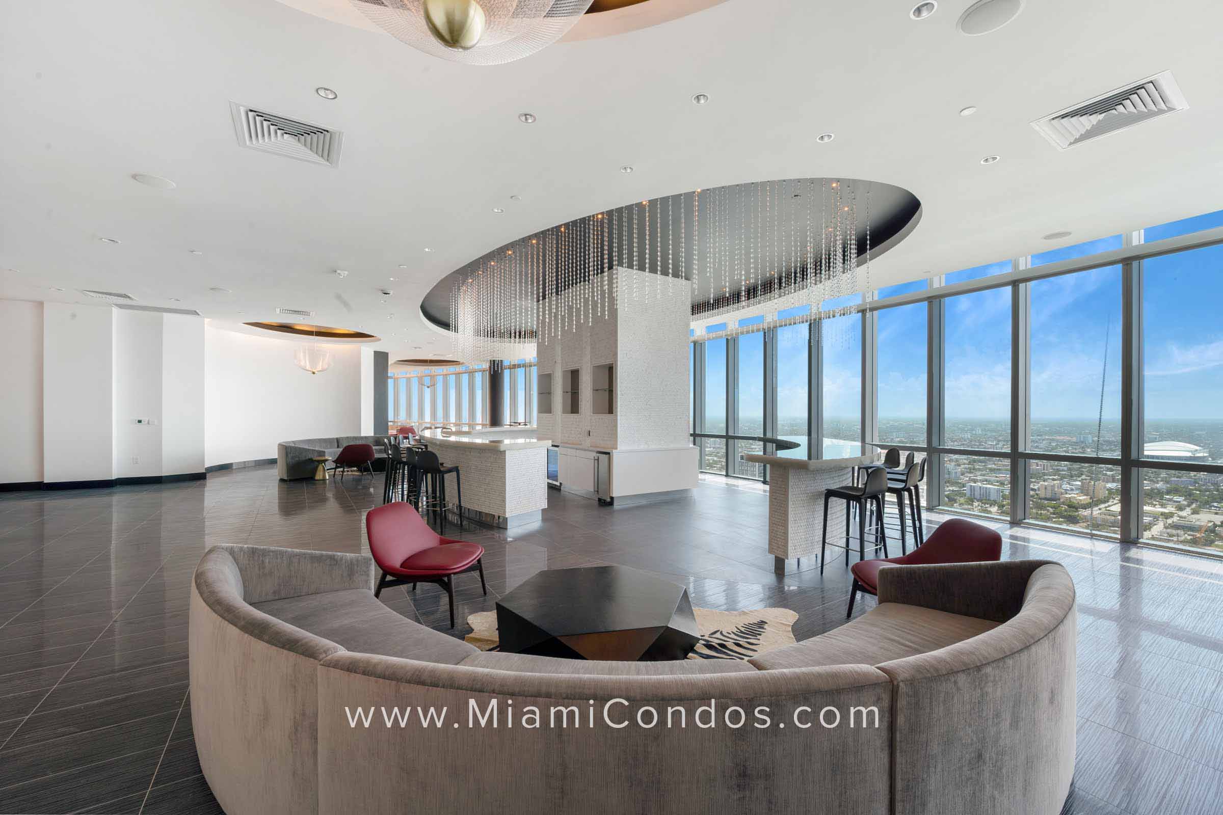 Paramount Miami Worldcenter Rooftop Lounge Area