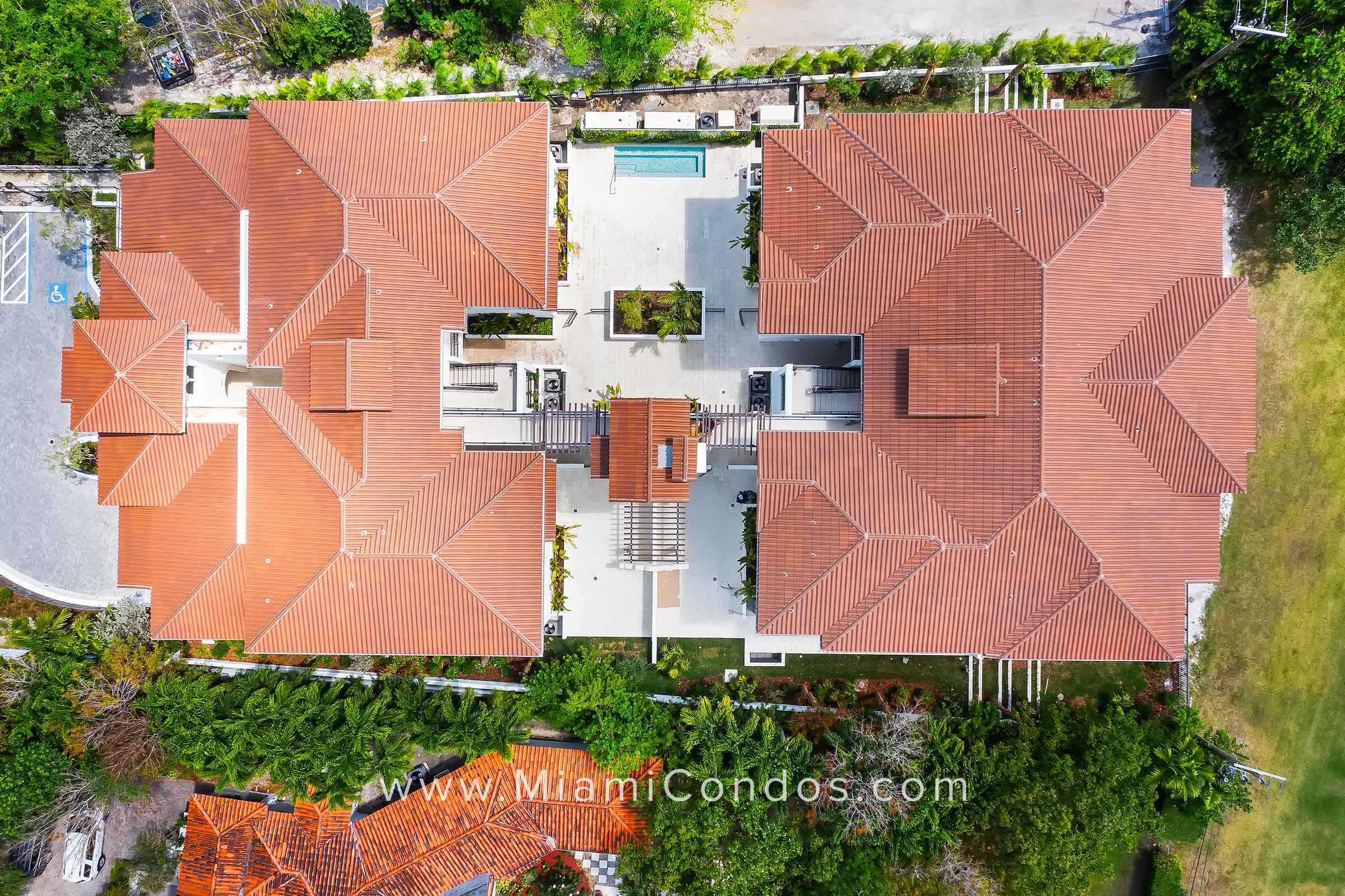 Villa Biltmore Condos Rooftop