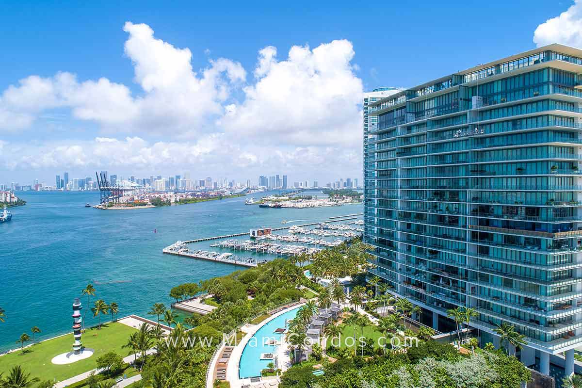 Apogee South of Fifth with Miami Views