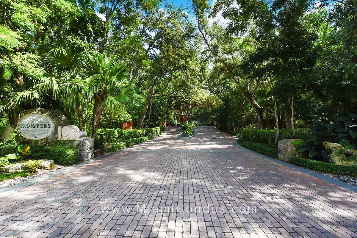 Cloisters on the Bay Community Entrance