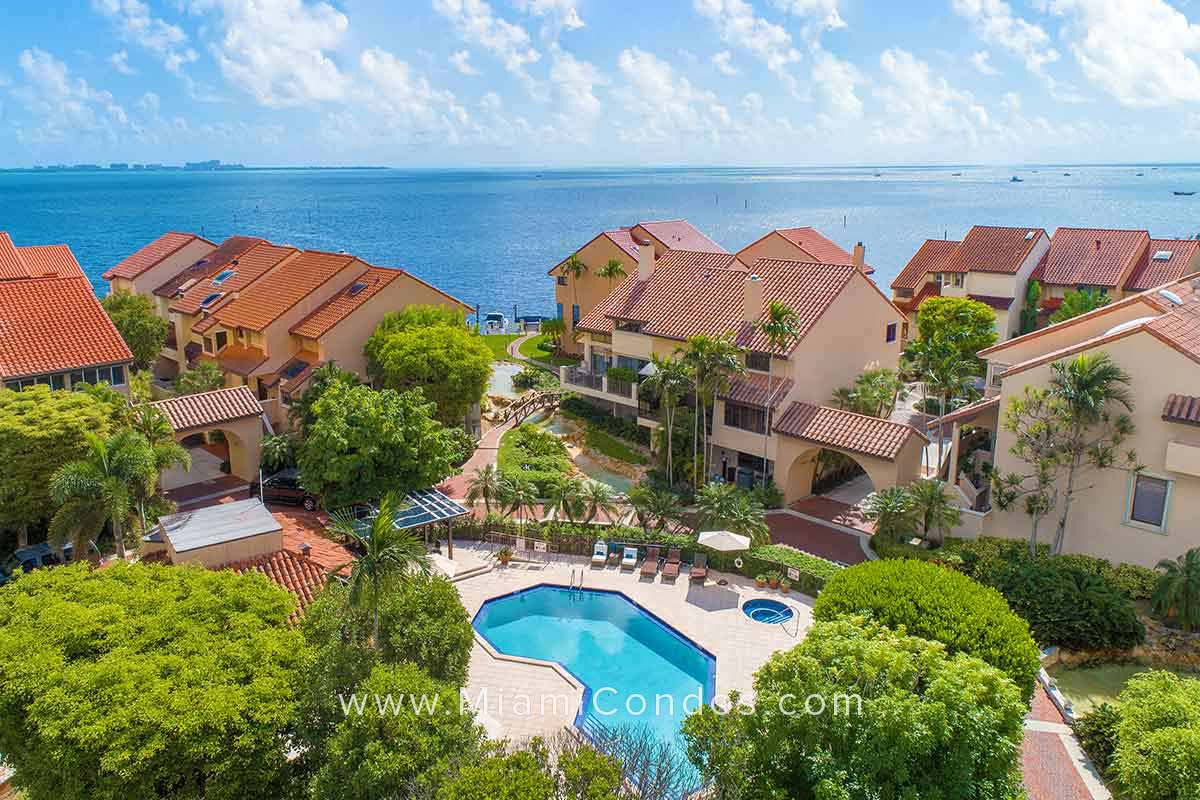 L'Hermitage Villas in Coconut Grove