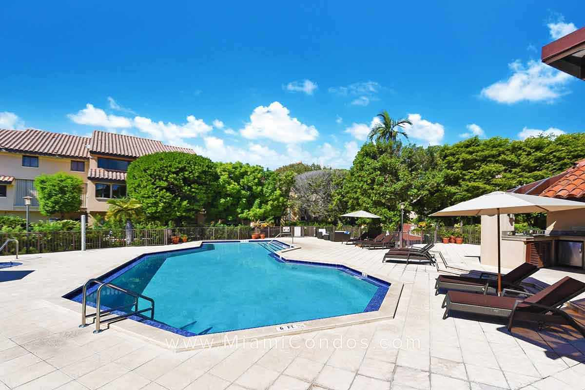 L'Hermitage Villas Community Pool