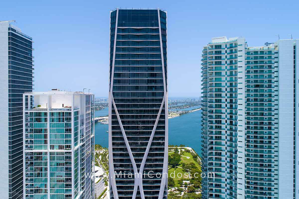 Zaha Hadid's One Thousand Museum in Miami features aquatic center