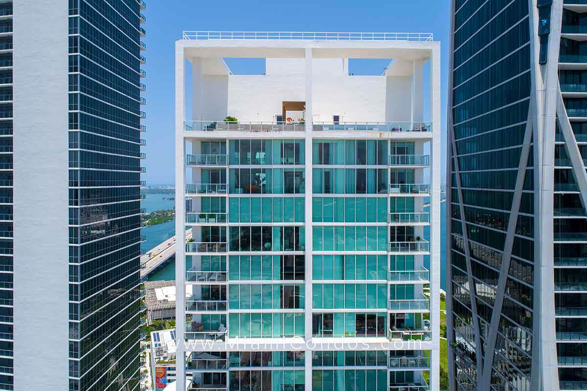 Ten Museum Park Condos in Downtown Miami