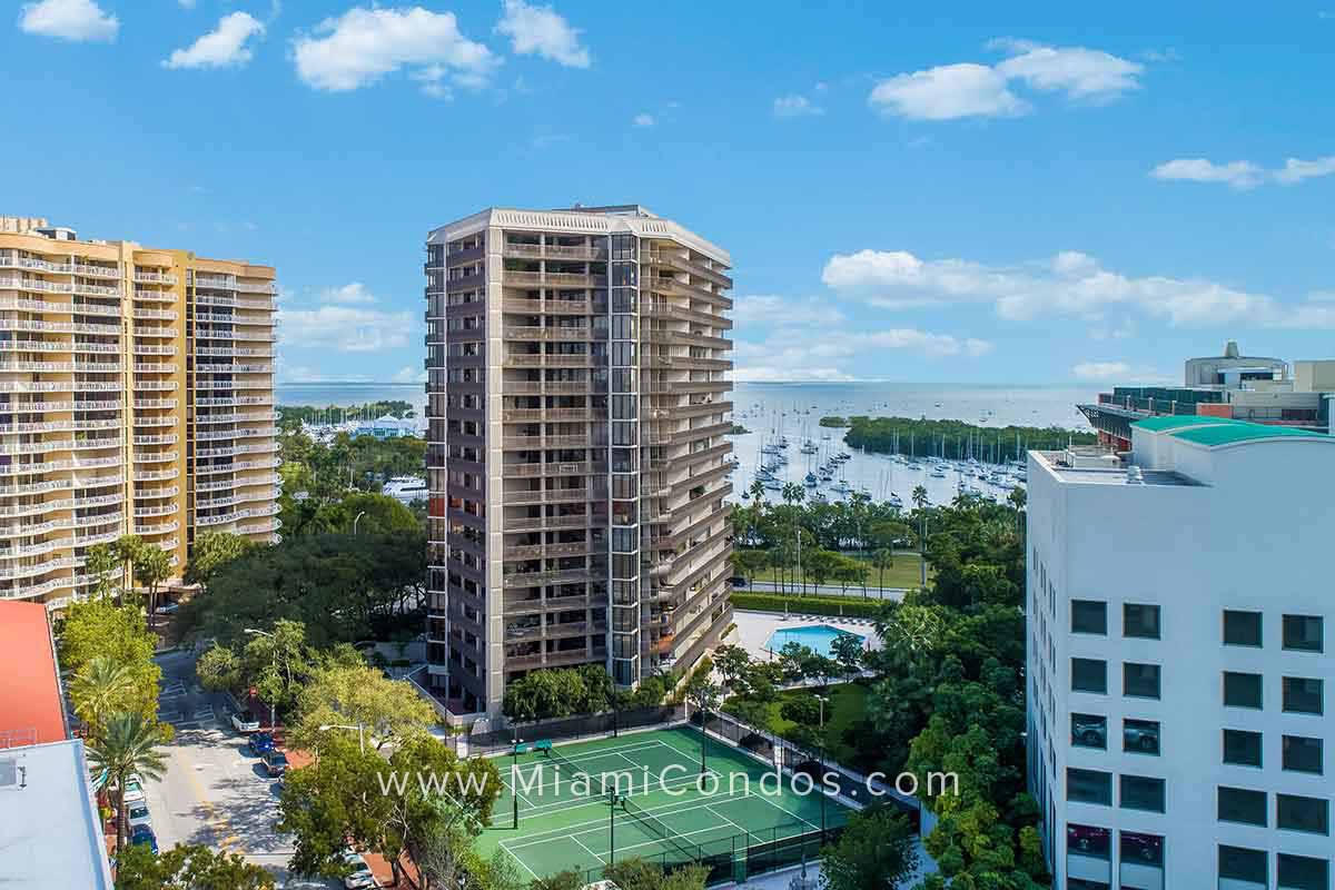 yacht harbour condo