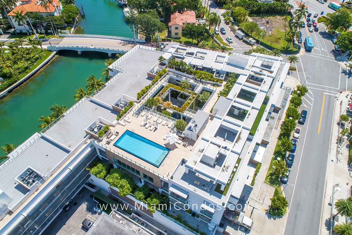 Palau Sunset Harbour Condos in South Beach Amenity Deck