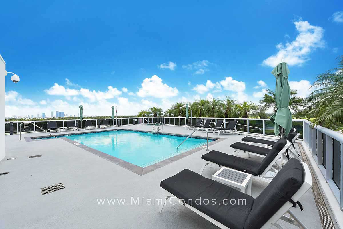 The Meridian South Beach Pool