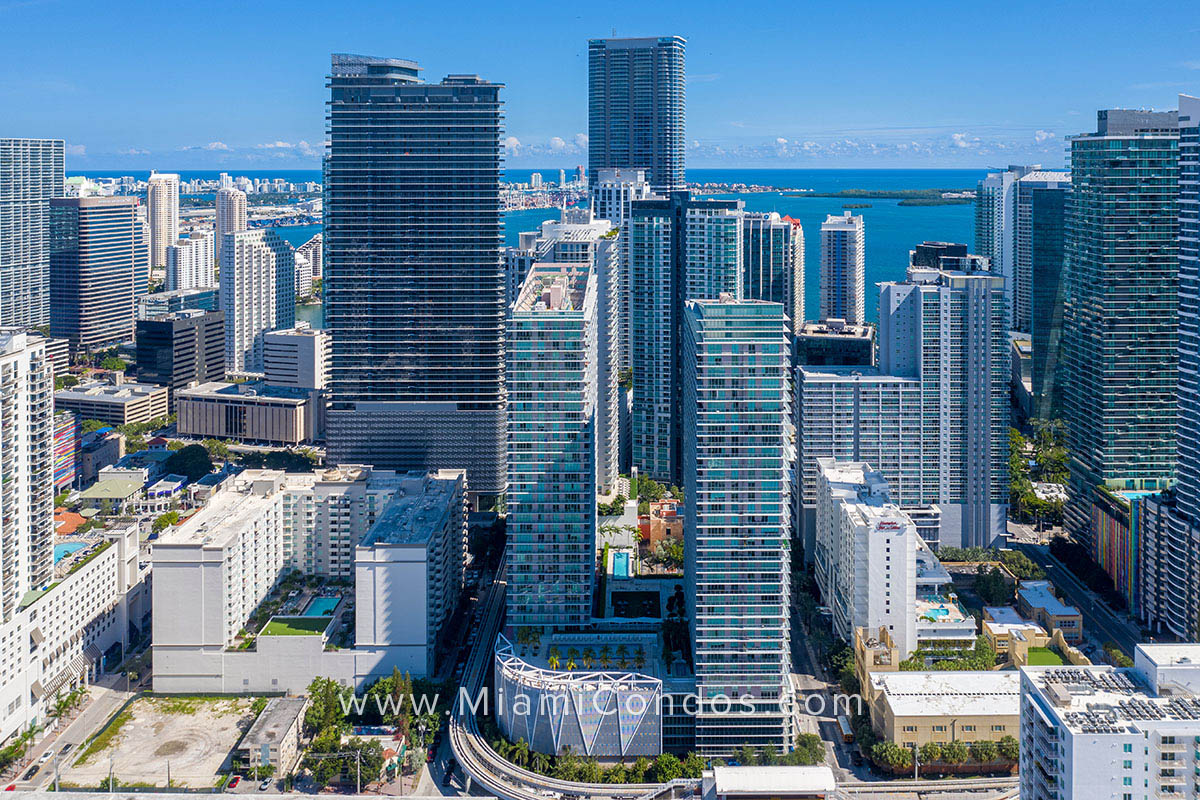 Axis on Brickell