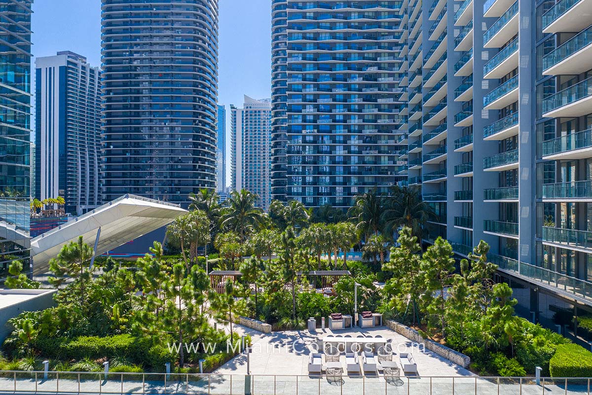 Brickell City Centre Condos Amenity Deck