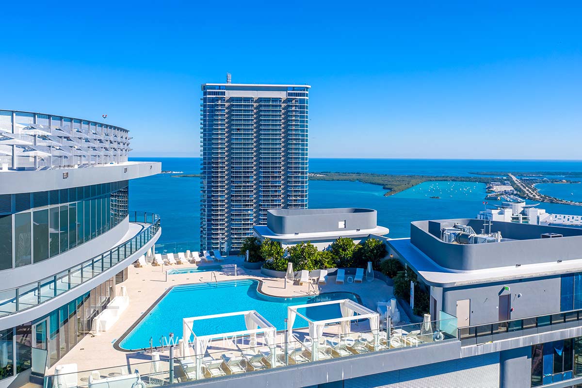 Brickell Flatiron Condos Pool