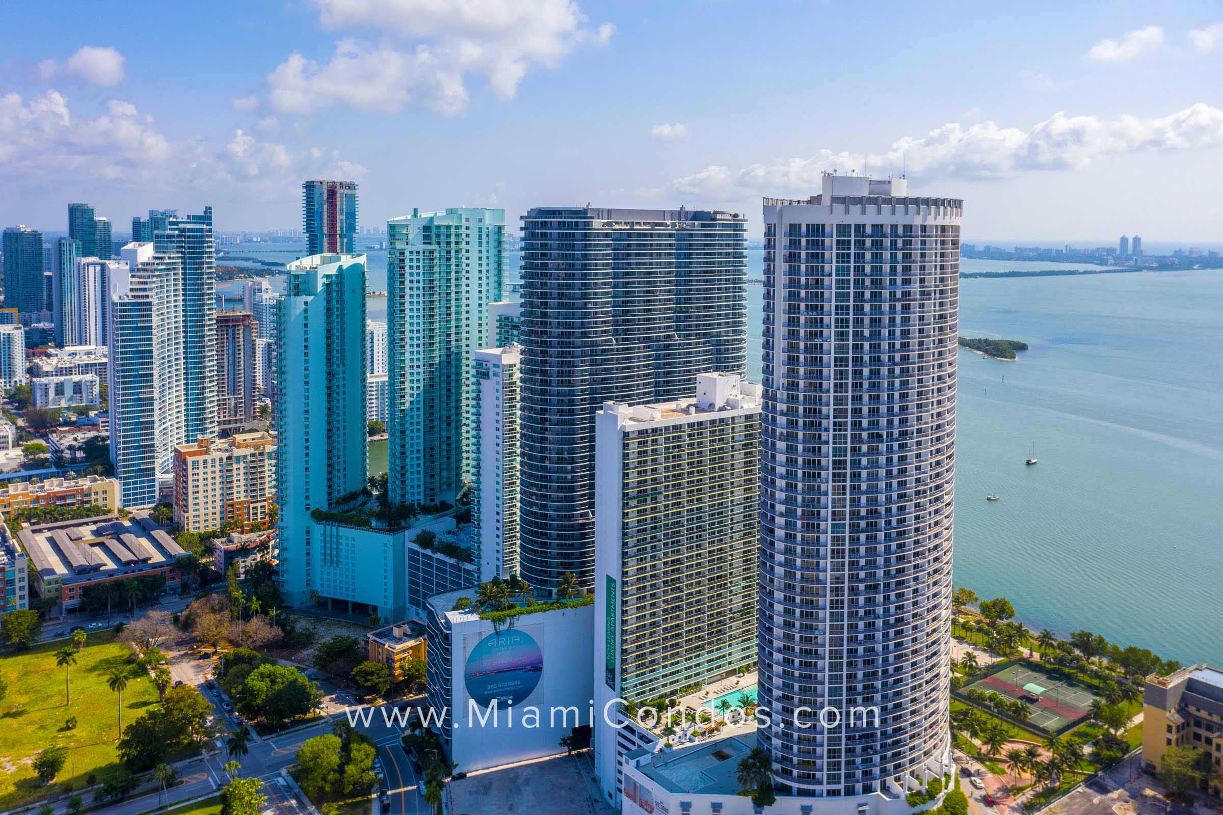 Aria on the Bay Skyline