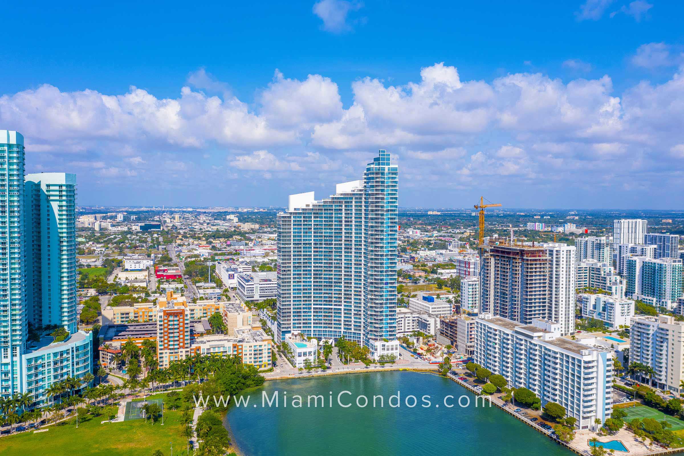 Paramount Bay Condos in Edgewater