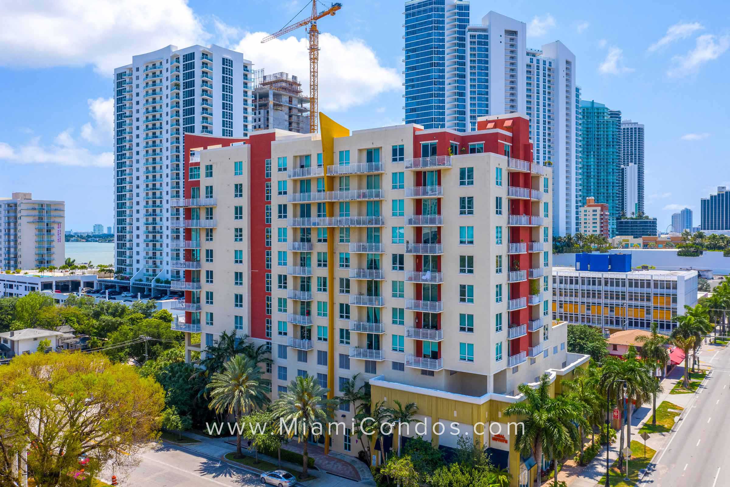 Uptown Lofts in Edgewater