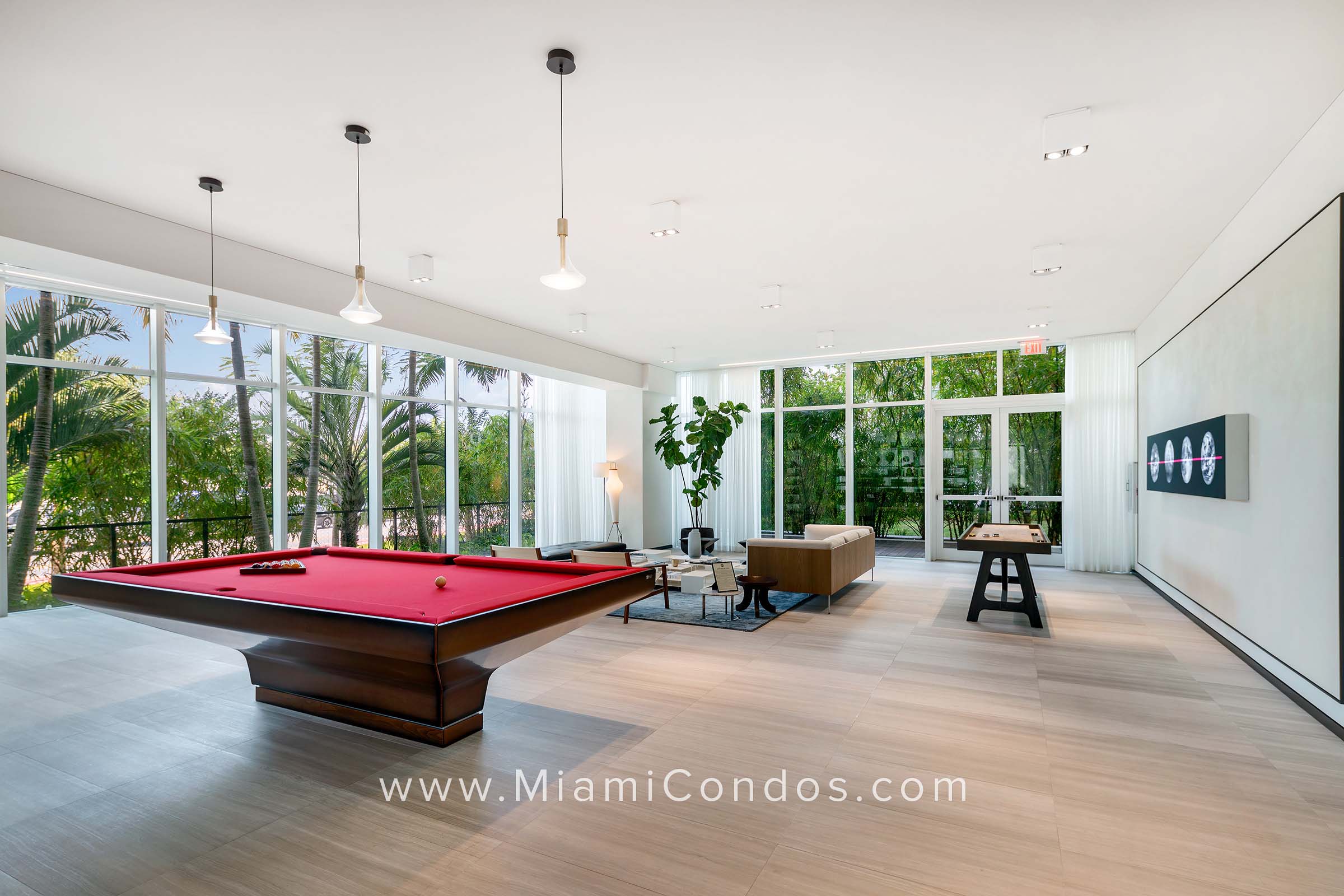 Ritz-Carlton Residences Billiards