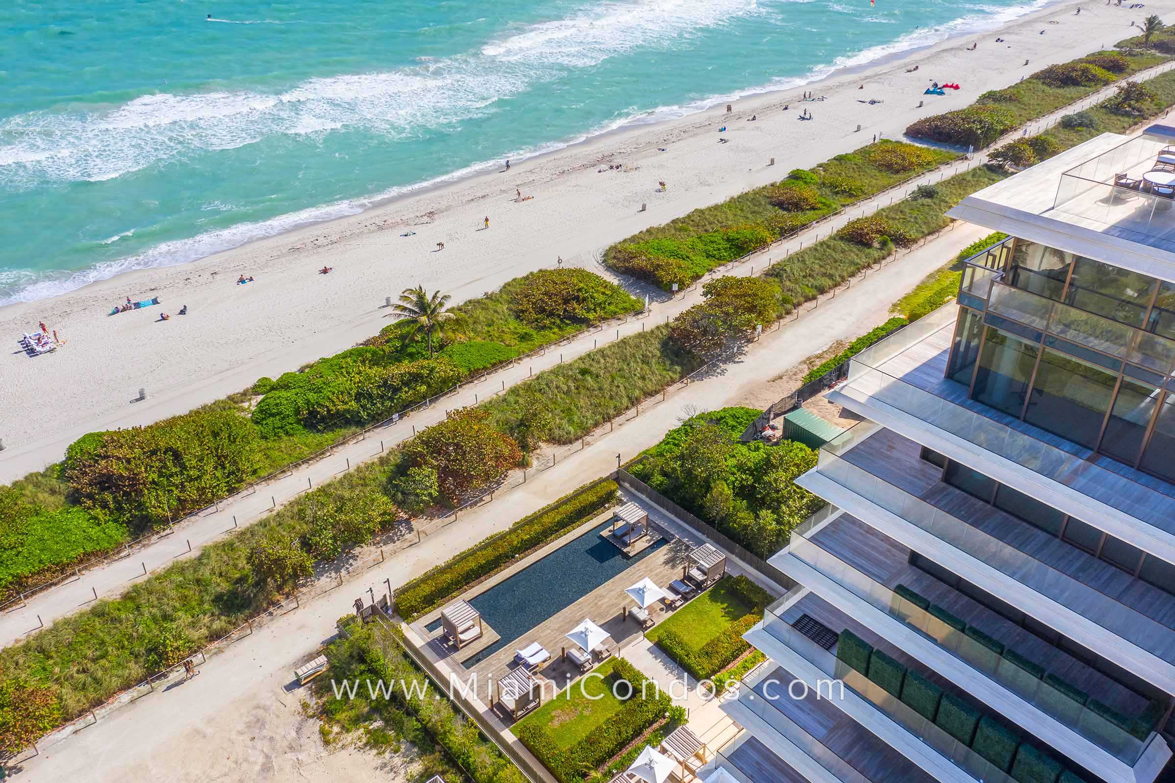 Arte Surfside Pool and Beach View