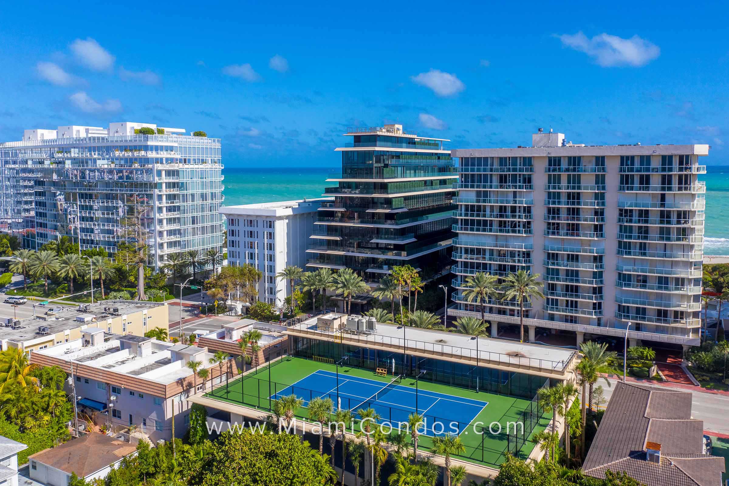 Arte Surfside Tennis Court