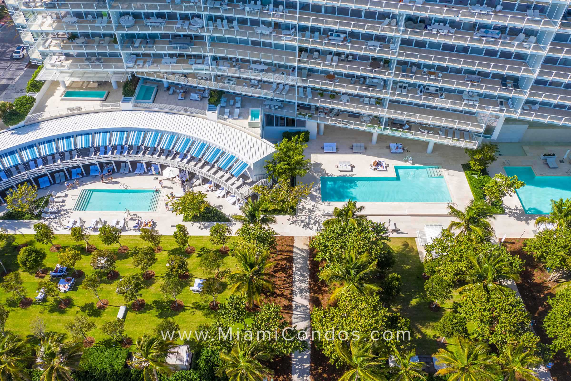 The Surf Club Four Seasons Outdoor Amenities