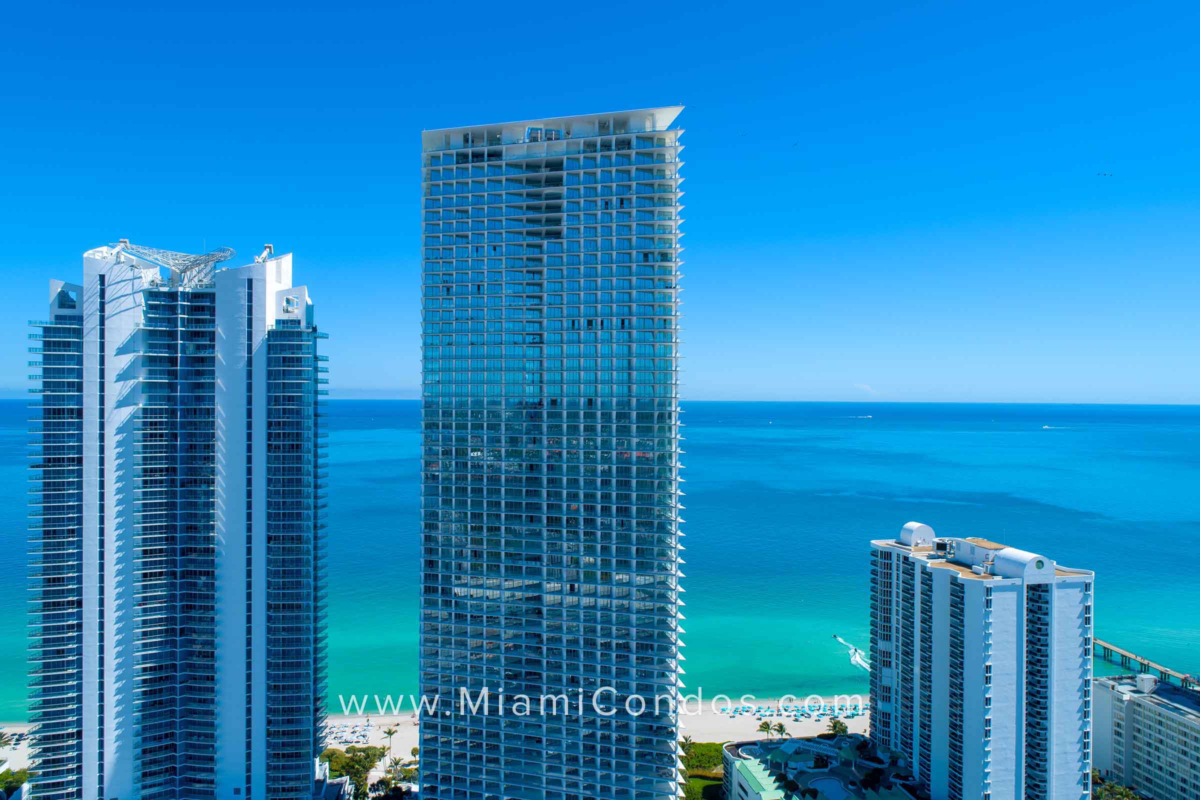 Jade Signature Condos