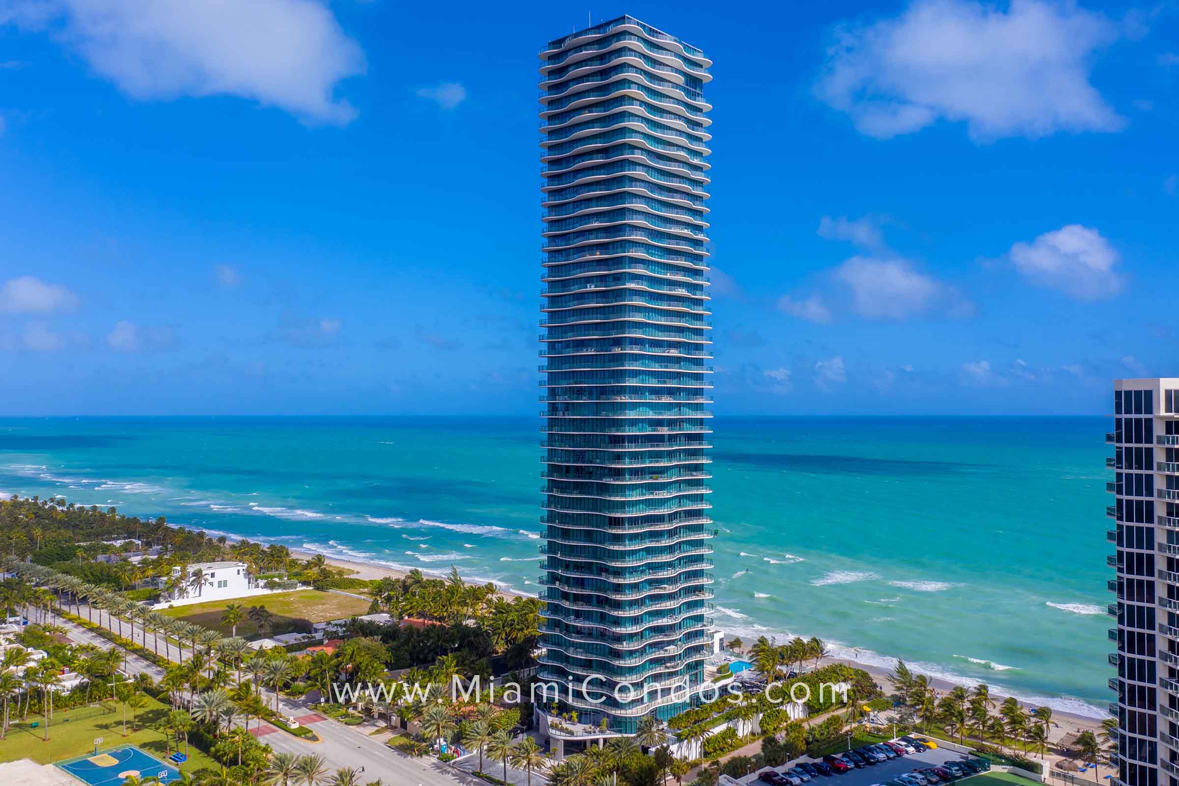 Regalia Condo Tower in Sunny Isles Beach