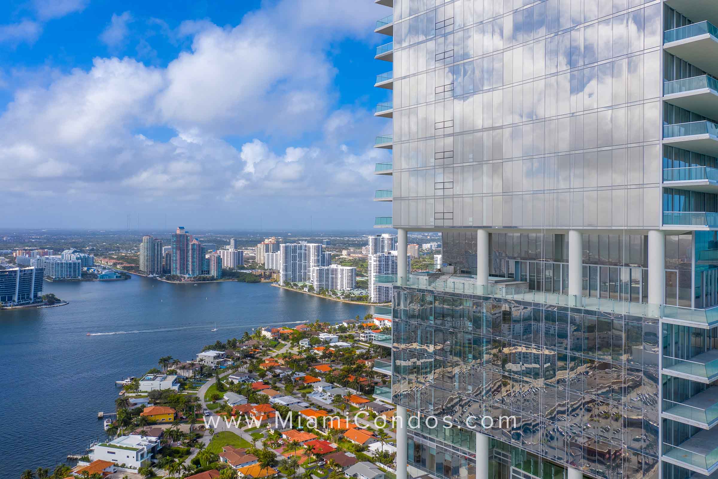 Turnberry Ocean Club Condo Intracoastal View