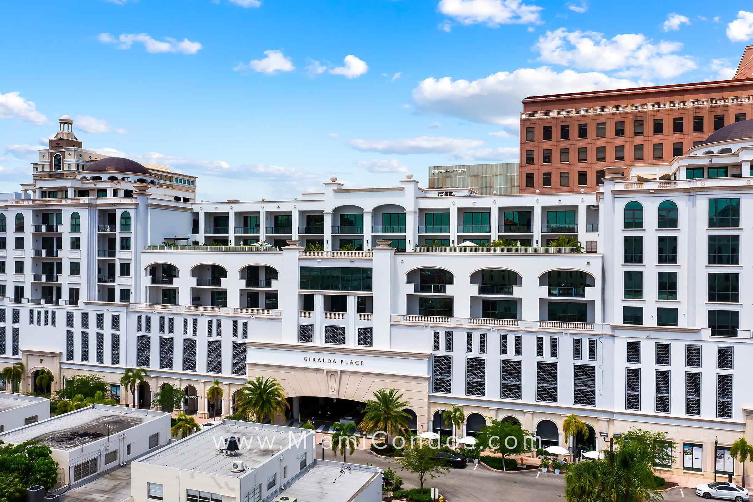 Giralda Place Condos in Coral Gables